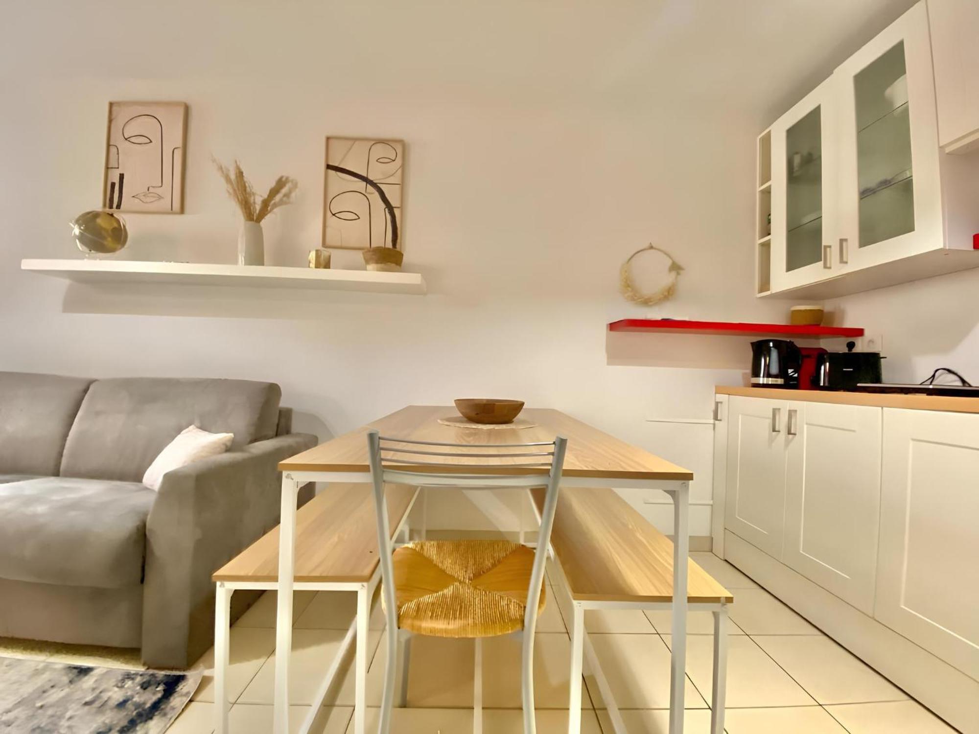 "L'Alhambra" Proche Gare Et Centre Apartment Menton Luaran gambar